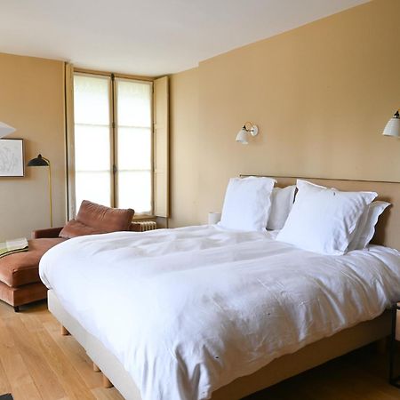 Hotel Les Pres Saint-Hilaire-le-Chatel 外观 照片