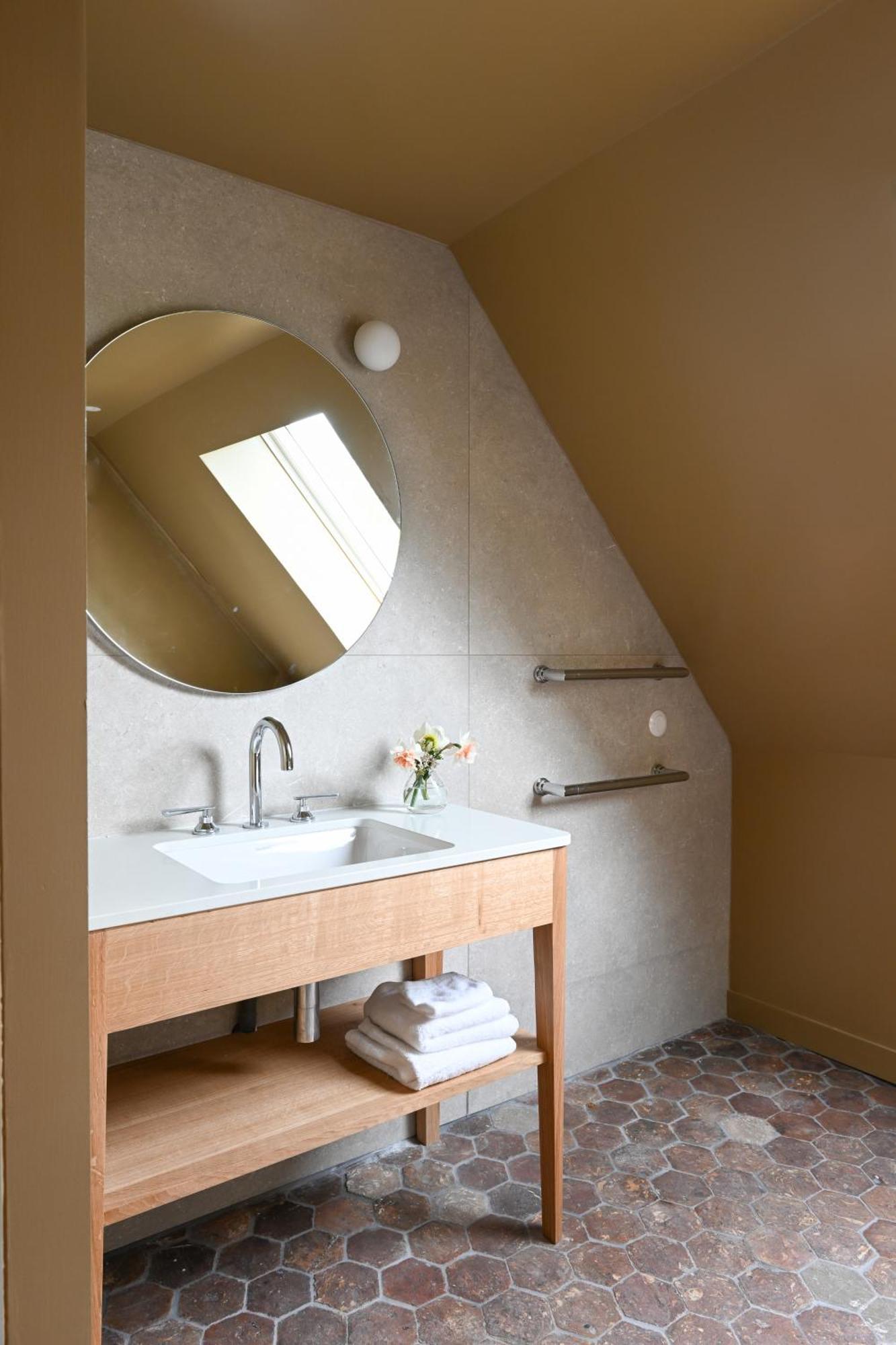 Hotel Les Pres Saint-Hilaire-le-Chatel 外观 照片