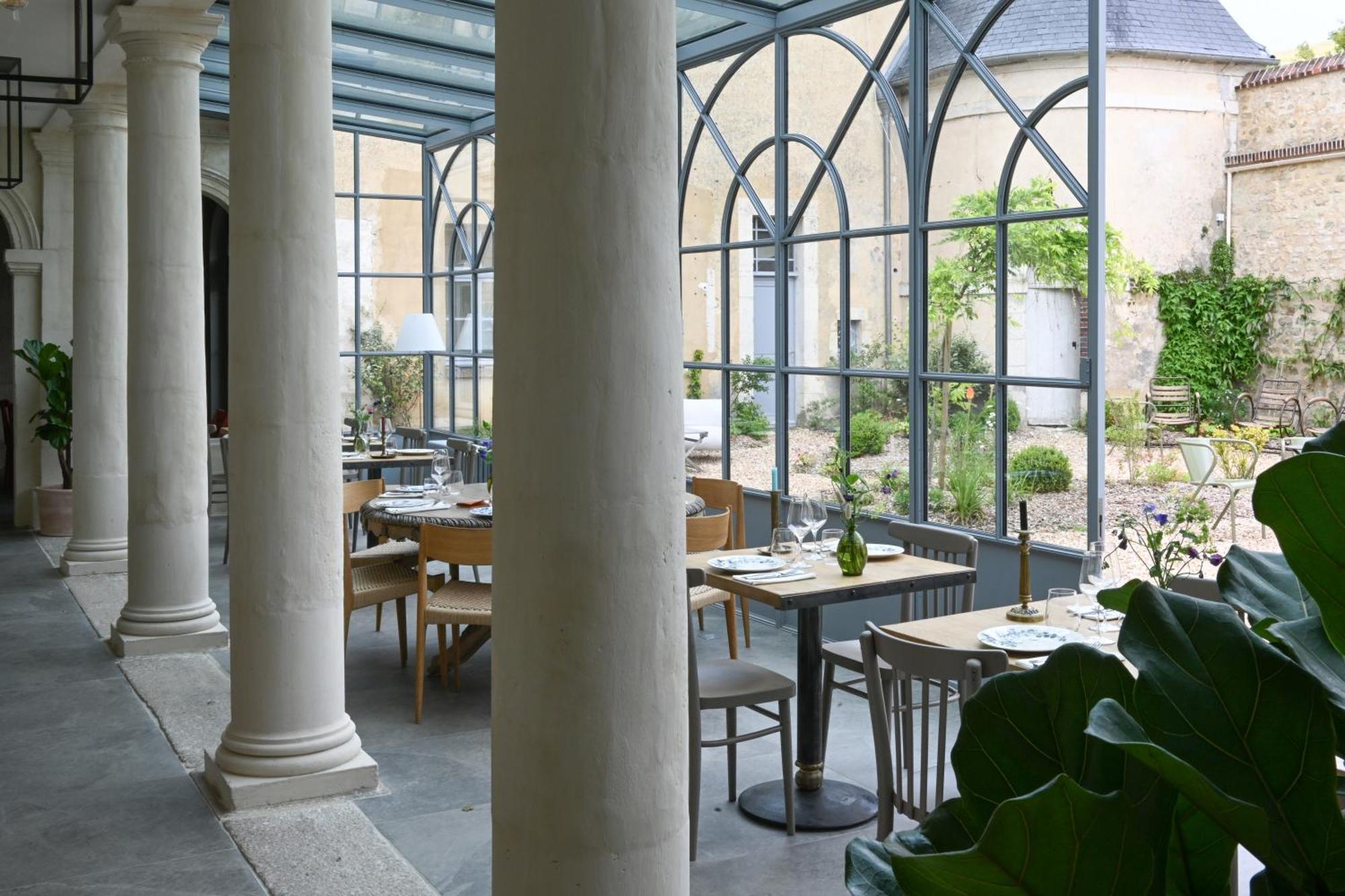 Hotel Les Pres Saint-Hilaire-le-Chatel 外观 照片